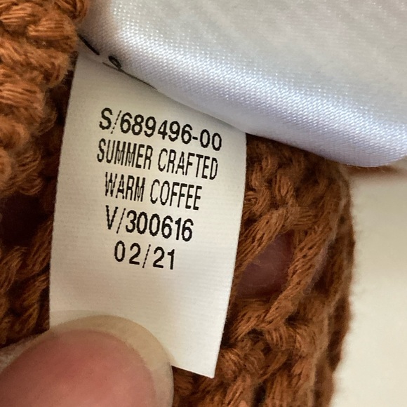 Old Navy Open Knit Sweater size Medium - Picture 6 of 7